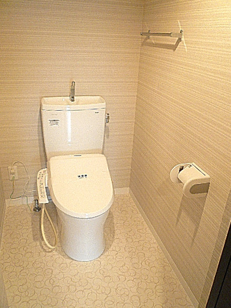 ウォシュレット付トイレです。