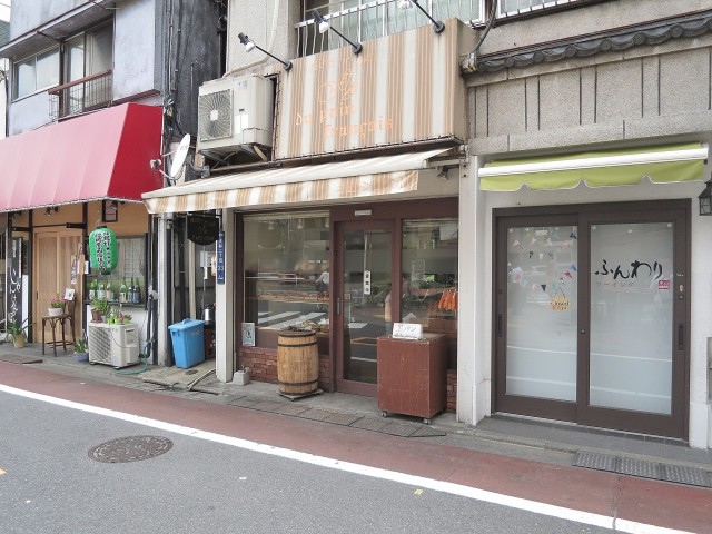 シティオ大井　パン屋