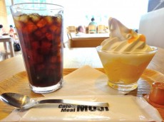 ガーデンハウス　ＭＵＪＩ　CAFE