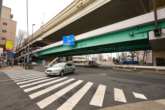 甲州街道と井の頭通り交差点