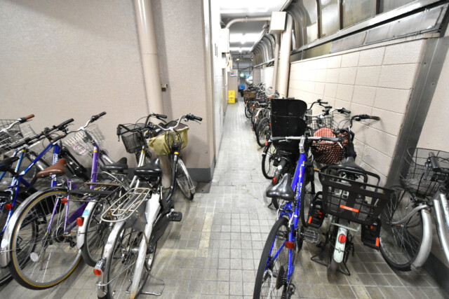 ブリリアンス日本橋浜町公園 自転車置場