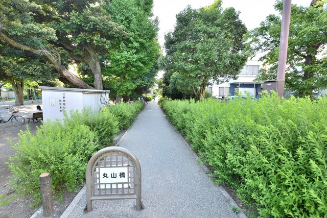 モナーク三軒茶屋　周辺