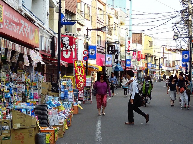 代々木グランドコーポラス　初台商店街