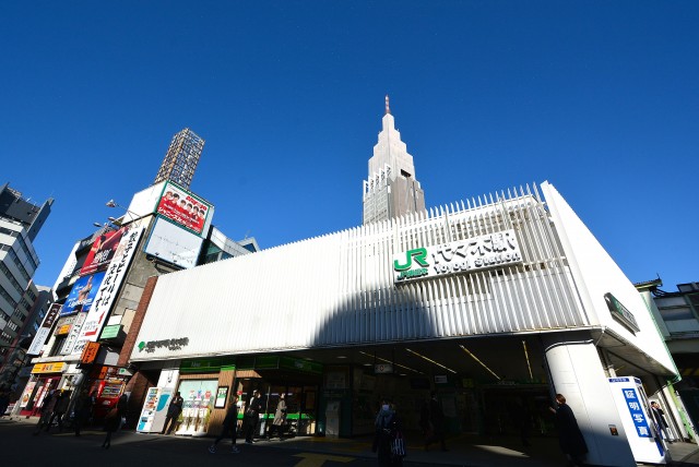 新宿ー代々木 代々木駅