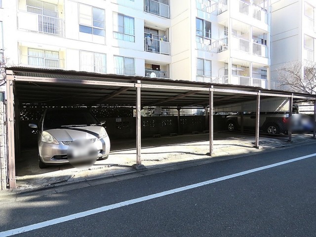 祐天寺コーポラス　駐車場