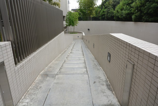 井の頭公園パークハウス吉祥寺南町 駐車場