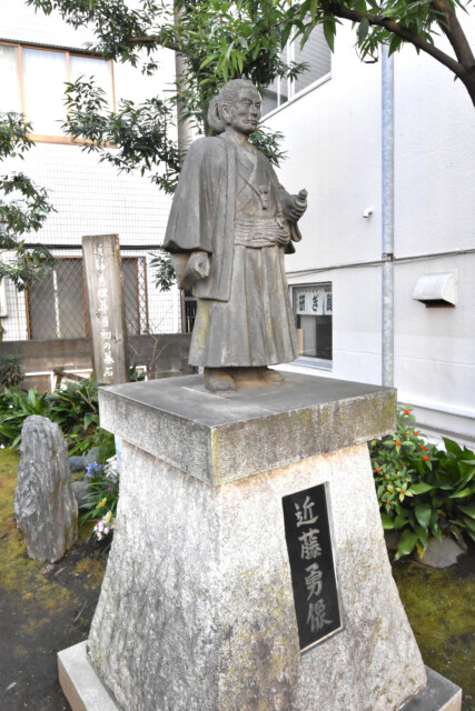 板橋駅東口周辺